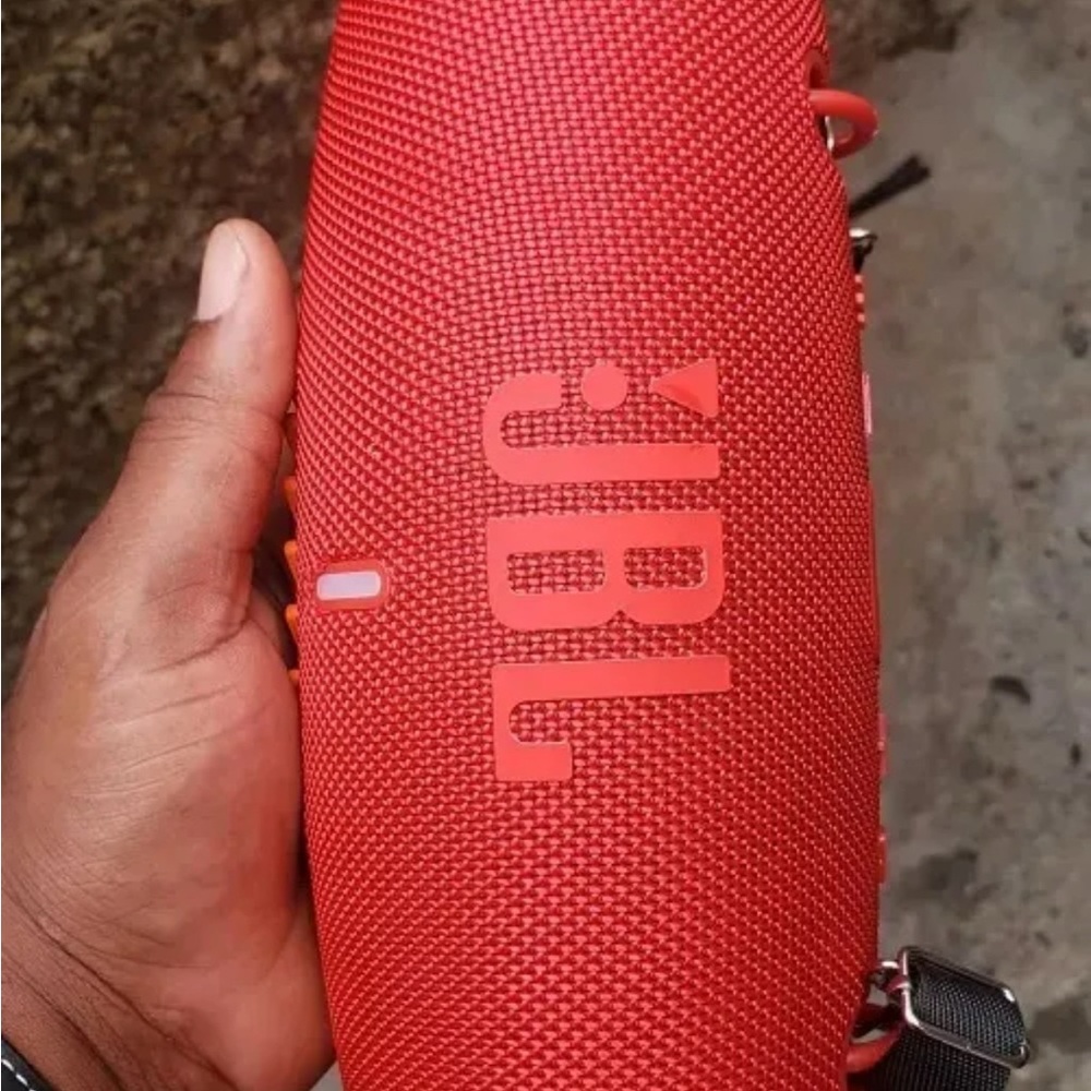 JBL extreme 3 Red Portable Speaker